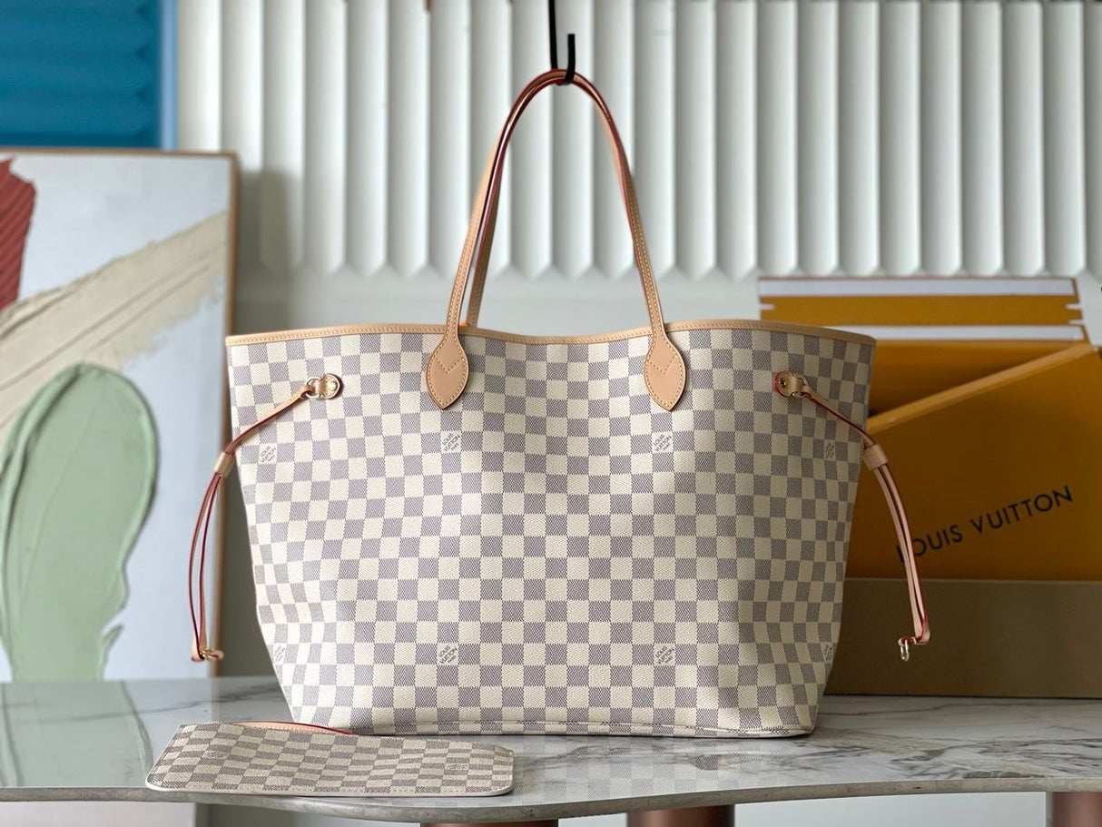 Louis Vuitton Neverfull Damier Azur PM Beige Lining