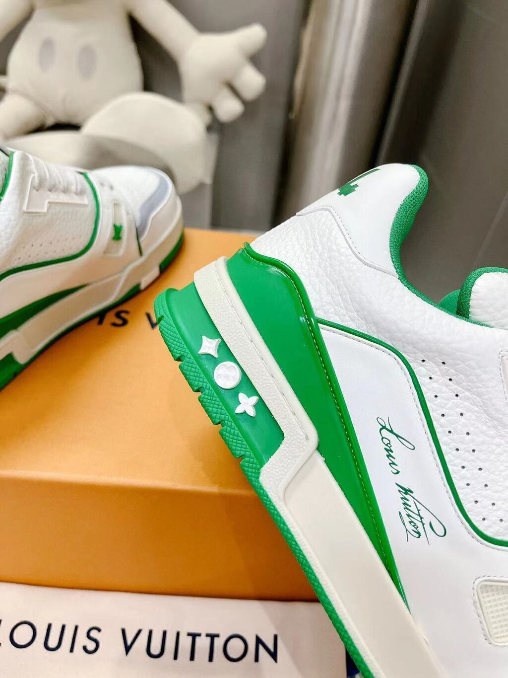 Louis Vuitton Trainer #54 White Green