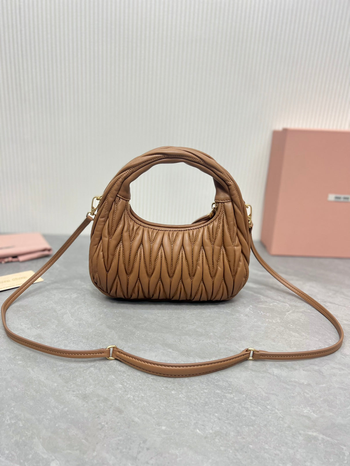 BOLSA Miu Miu Wander Matelasse Nappa Leather Mini Hobo Bag