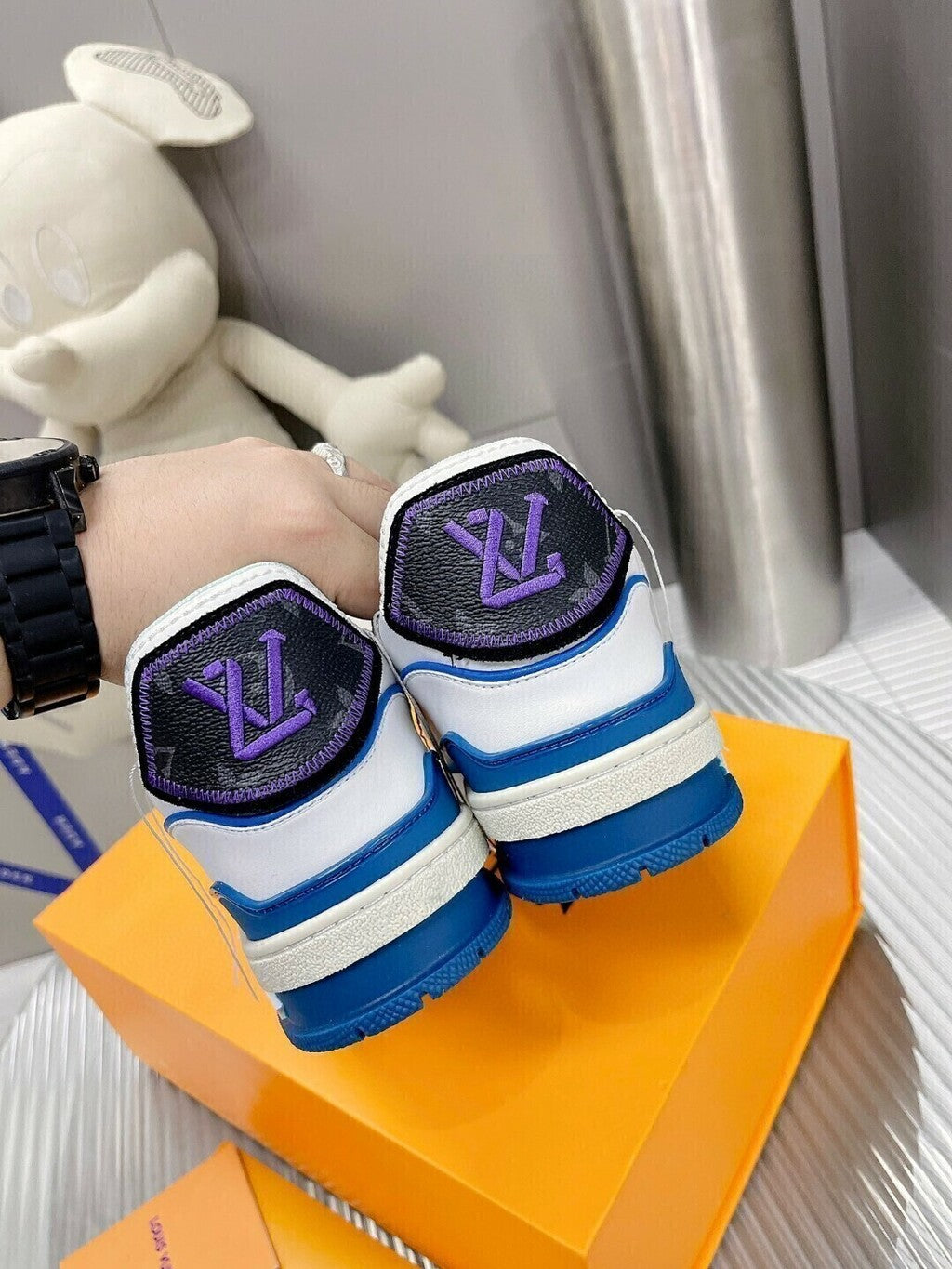 Louis Vuitton Trainer White Blue Purple