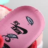 NIKE StrangeLove x Dunk Low SB 'Valentine's Day' (Pronta entrega)