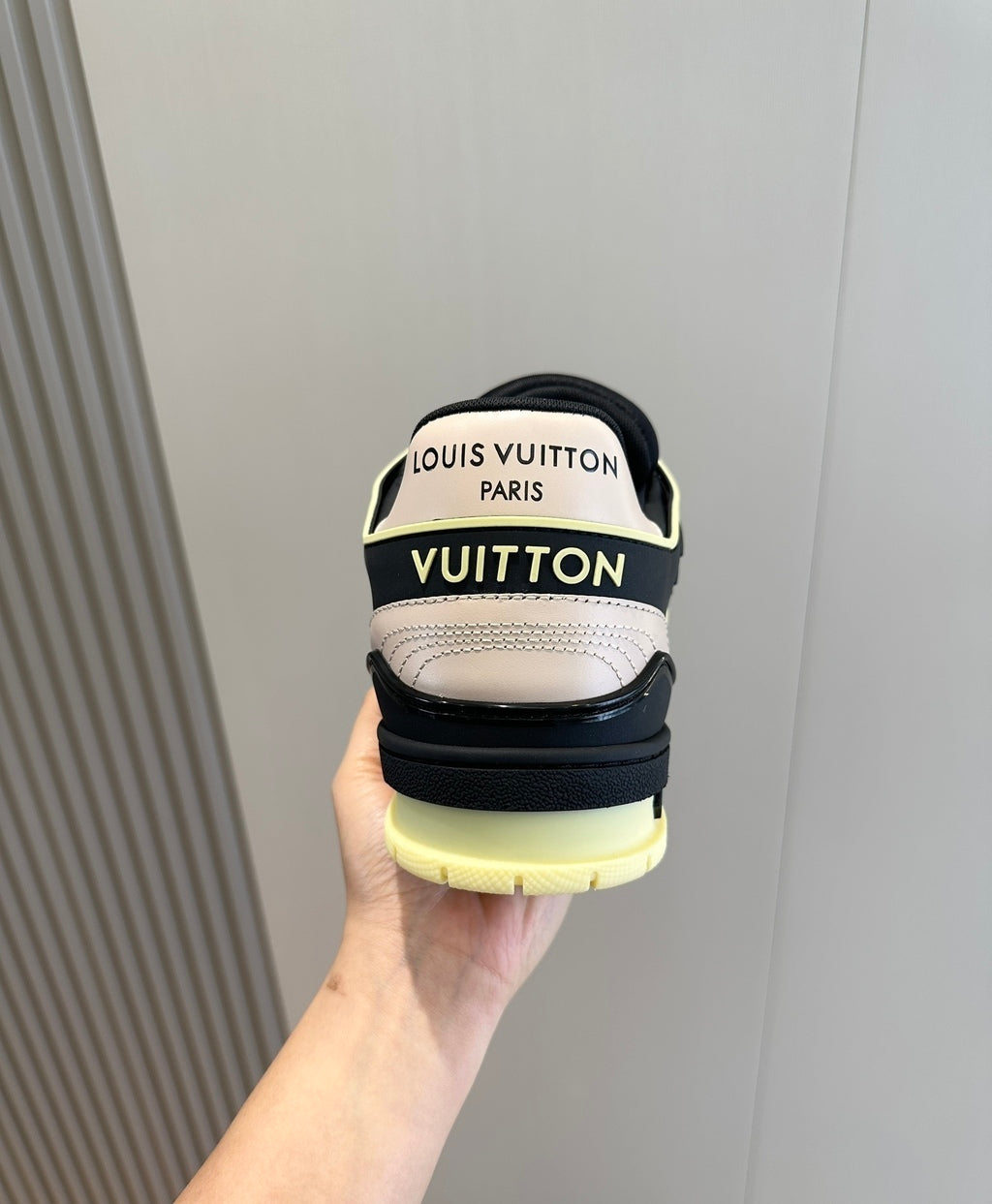 LOUIS VUITTON TRAINER WHITE/BLACK/YELLOW