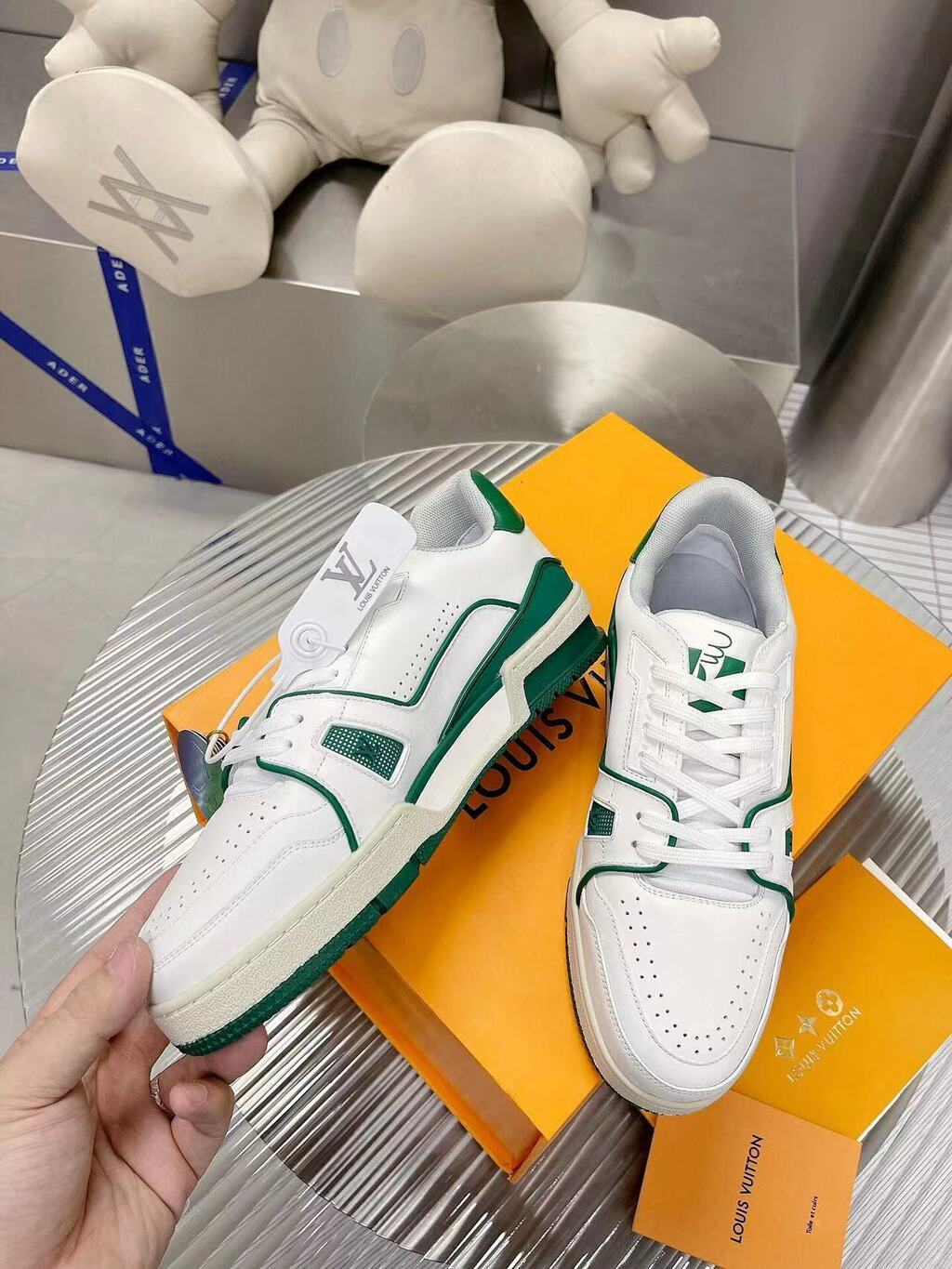 Louis Vuitton Trainer #54 Signature White Green