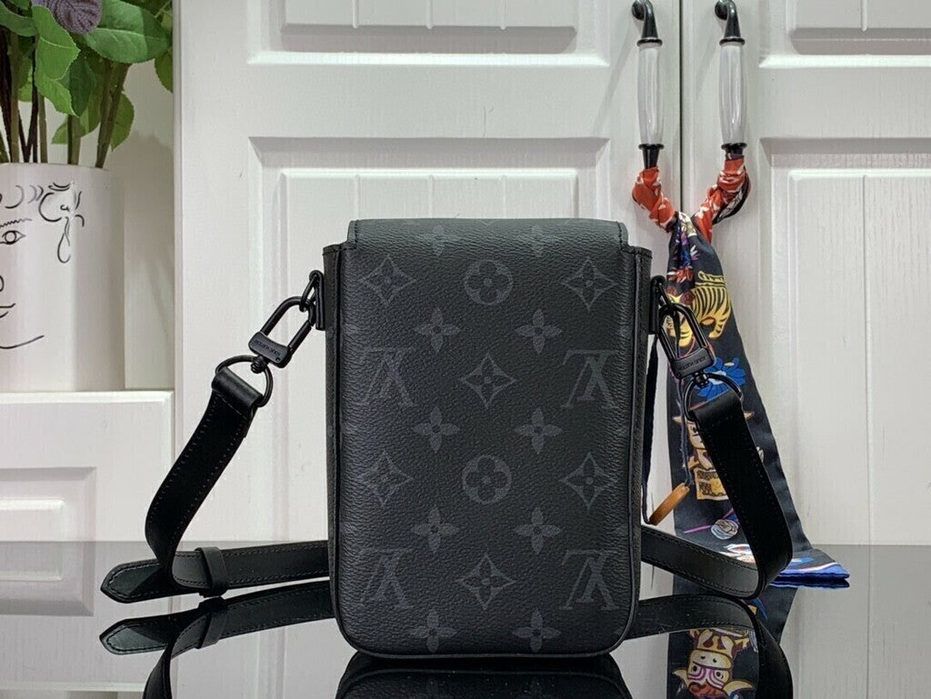 Louis Vuitton S-lock Vertical Wearable Wallet