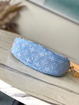 Bolsa Louis Vuitton Loop sky Blue Denim