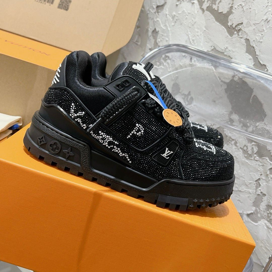 Louis Vuitton Trainer Maxi Black Crystals