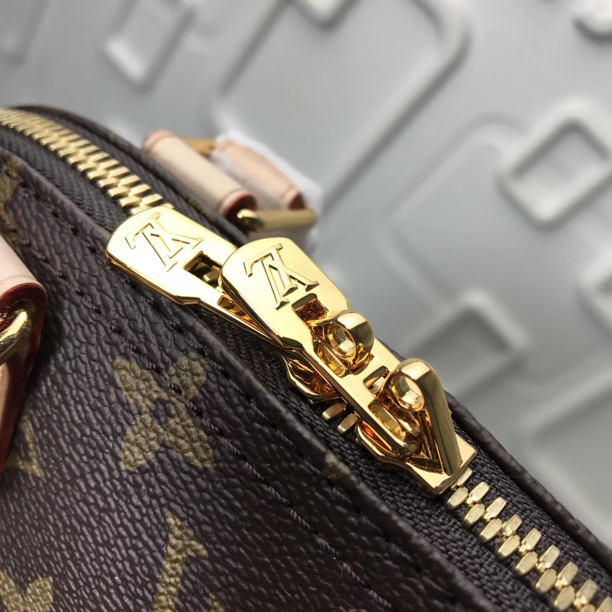 Bolsa Alma BB Monogram Louis Vuitton