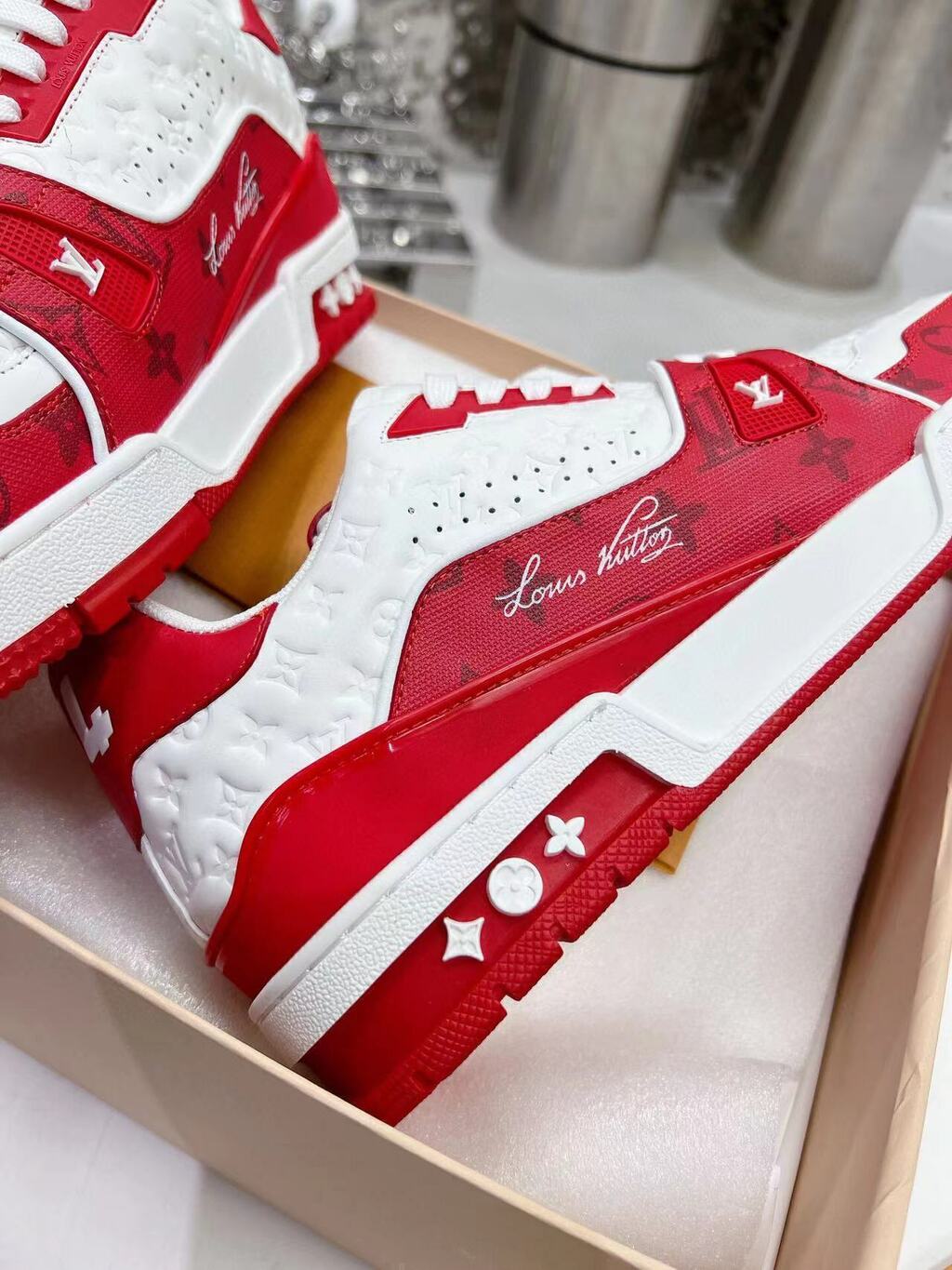 Louis Vuitton Trainer Signature #54 White/Red Monogram