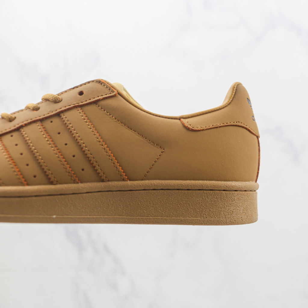 Adidas Superstar Trigo Bege Dourada GZ4831