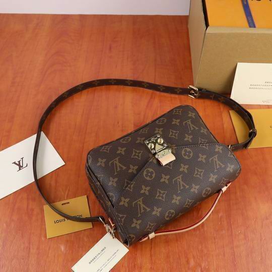 Louis Vuitton Pochette Métis East West Monogram Canvas Brown