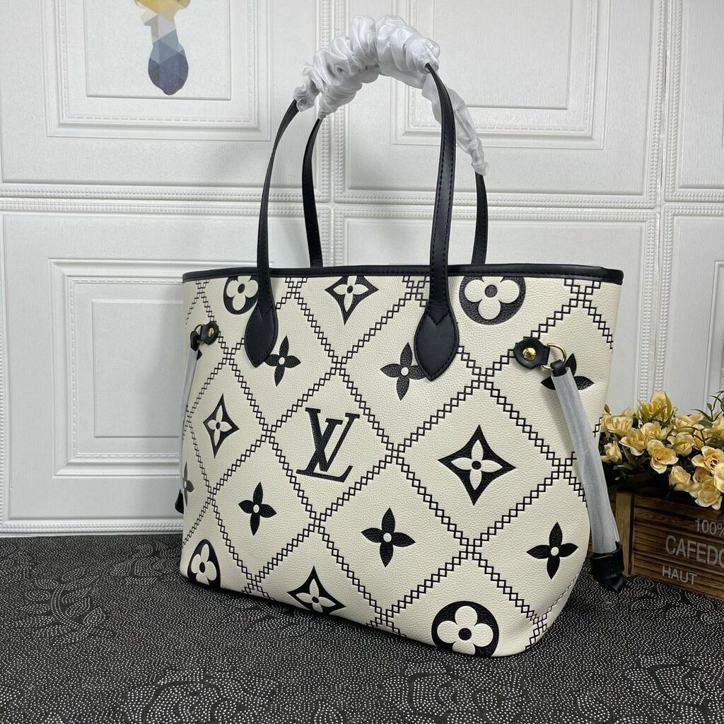 LOUIS VUITTON NEVERFULL MONOGRAM EMPREINTE BRODERIES